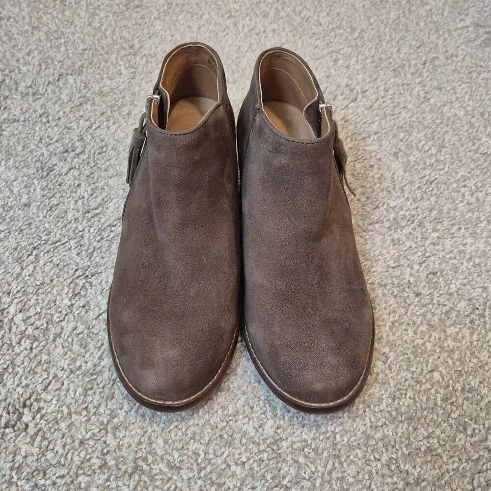 Vionic Women's Ankle Booties Suede Size 6